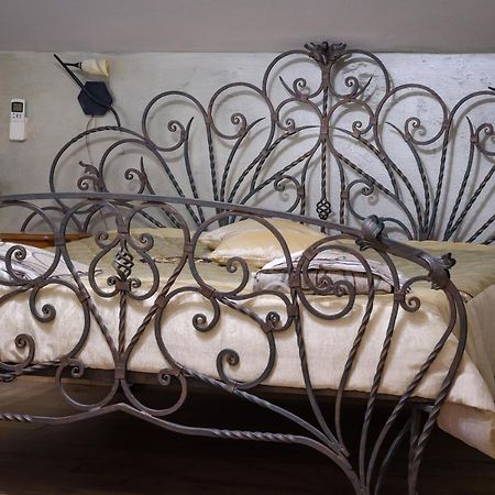 Kalypso Hotel Primorsko Esterno foto